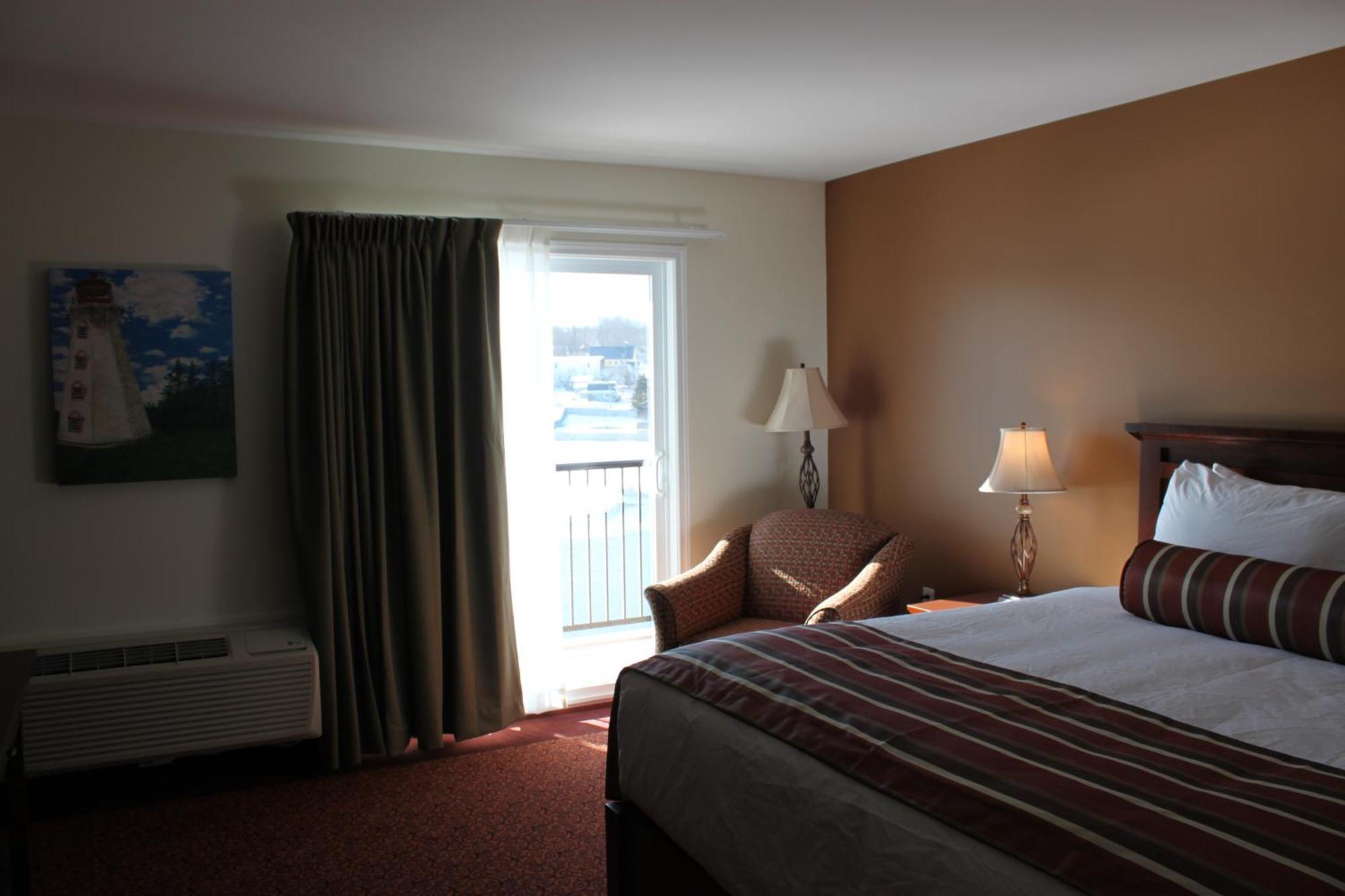 Lanes Riverhouse Inn & Cottages Montague Cameră foto
