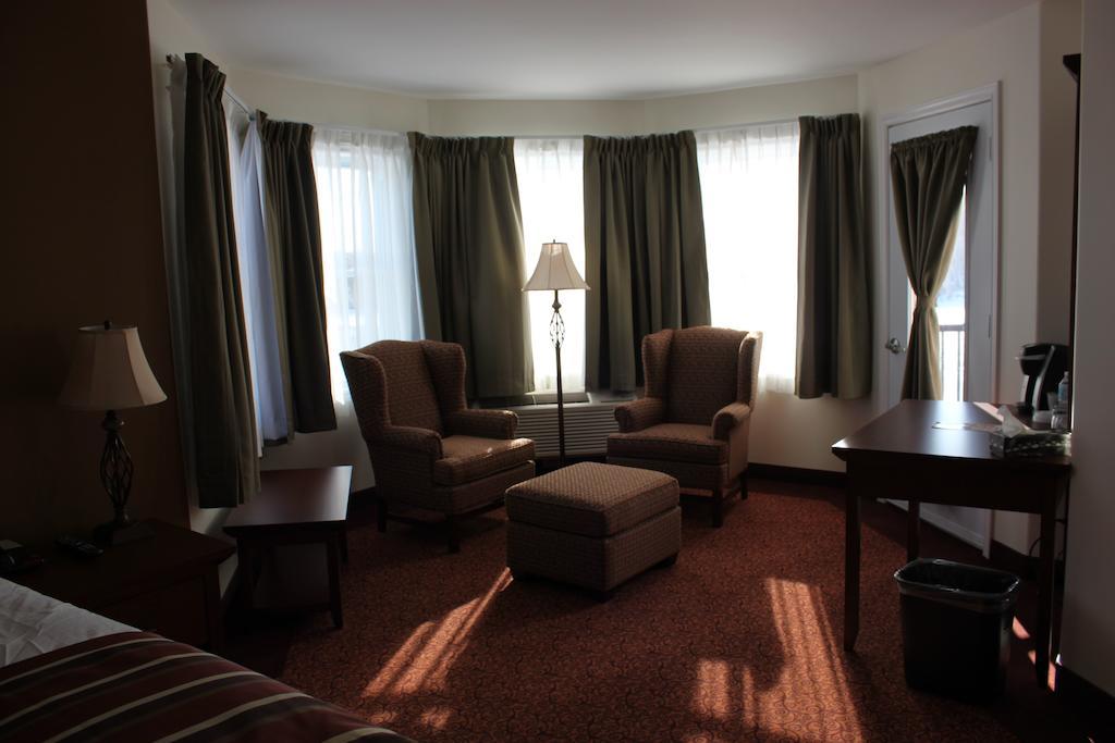 Lanes Riverhouse Inn & Cottages Montague Cameră foto